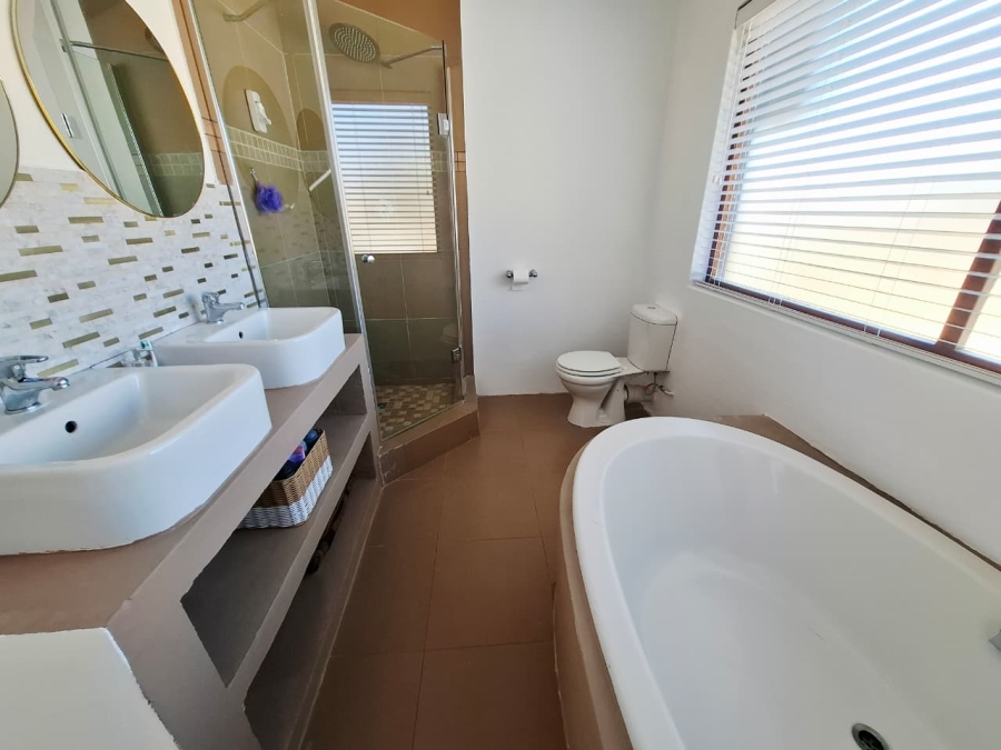 Commercial Property for Sale in Roodewal Free State